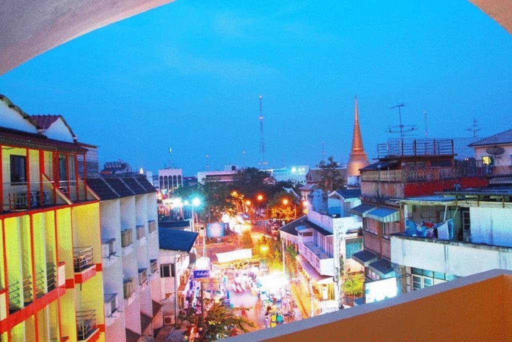 Sakul House Hostel Bangkok Exterior foto