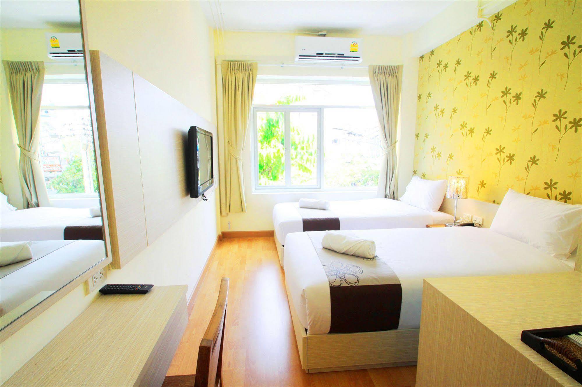 Sakul House Hostel Bangkok Exterior foto